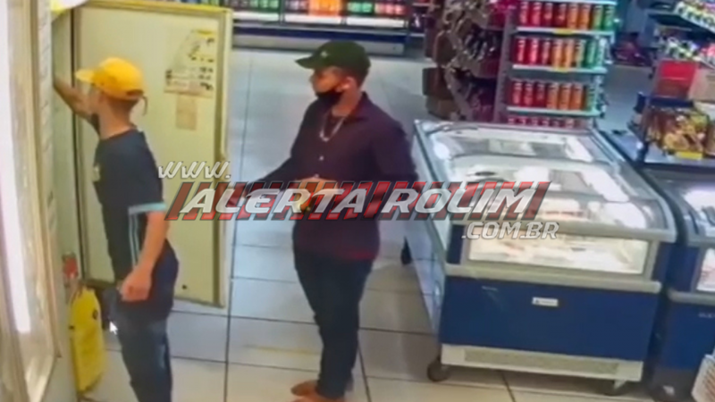 Durante roubo em conveniência, bandidos efetuaram vários disparos e em ação rápida da PM um deles foi preso em Rolim de Moura - Vídeo Durante roubo em conveniência, bandidos efetuaram vários disparos e em ação rápida da PM um deles foi preso em Rolim de Moura - Vídeo