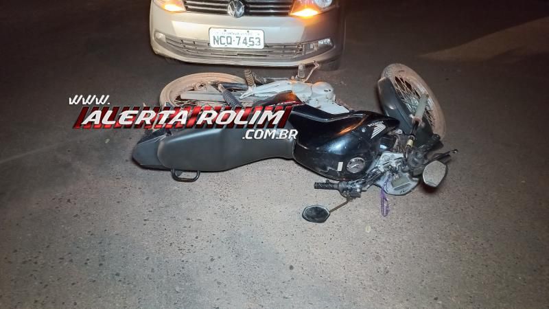 Gestante e criança foram socorridas após colisão entre carro e moto em Rolim de Moura Gestante e criança foram socorridas após colisão entre carro e moto em Rolim de Moura