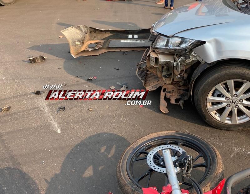 Grave acidente de trânsito foi registrado nesta tarde em Rolim de Moura Grave acidente de trânsito foi registrado nesta tarde em Rolim de Moura