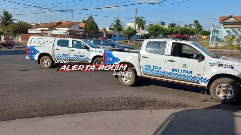 Homem foi preso após xingar e ameaçar bombeiros militares durante ocorrência em Rolim de Moura Homem foi preso após xingar e ameaçar bombeiros militares durante ocorrência em Rolim de Moura