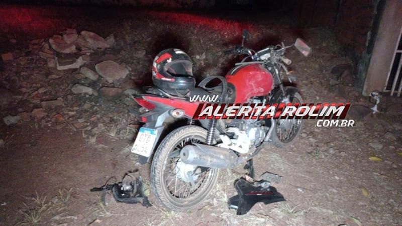 Motociclista sofreu grave fratura e foi transferido para Cacoal após queda na noite de ontem em Rolim de Moura Motociclista sofreu grave fratura e foi transferido para Cacoal após queda na noite de ontem em Rolim de Moura