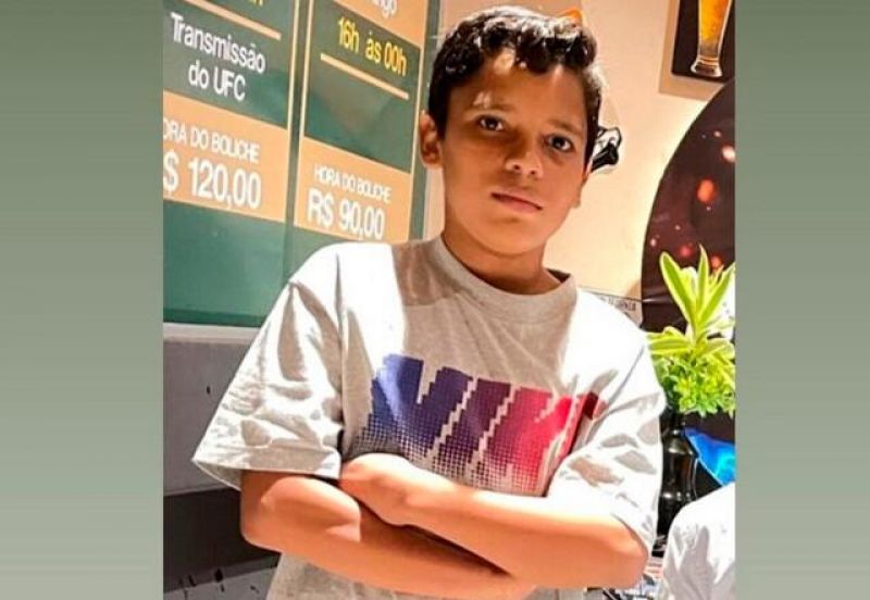 Polícia procura acusado de matar adolescente que brincava de papagaio em RO ; alvo era outro Polícia procura acusado de matar adolescente que brincava de papagaio em RO ; alvo era outro