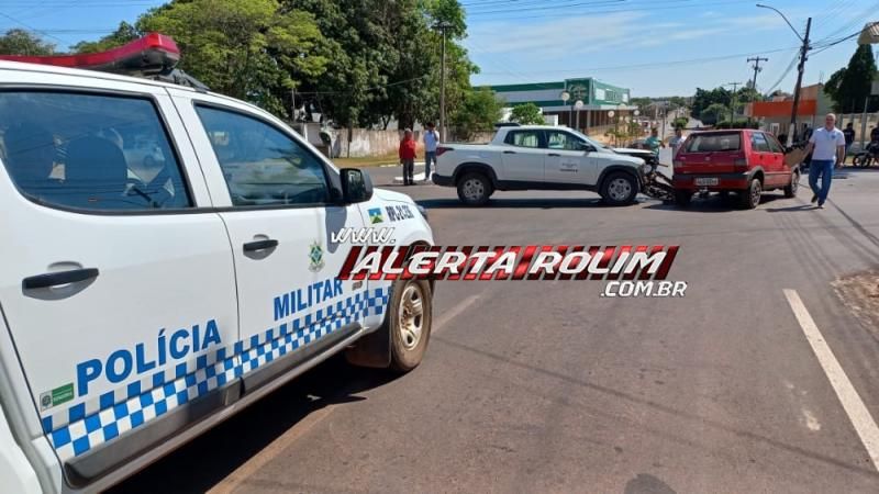 Segundo acidente de trânsito do dia em Rolim de Moura envolveu veículo da SEMUSA de Nova Brasilândia do Oeste Segundo acidente de trânsito do dia em Rolim de Moura envolveu veículo da SEMUSA de Nova Brasilândia do Oeste