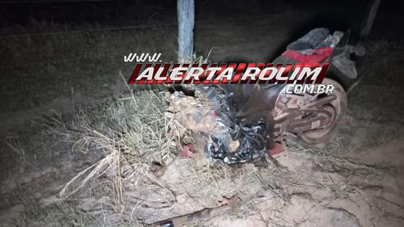 URGENTE – Motociclista sofre múltiplas fraturas após colisão com carro próximo ao aeroporto de Rolim de Moura URGENTE – Motociclista sofre múltiplas fraturas após colisão com carro próximo ao aeroporto de Rolim de Moura