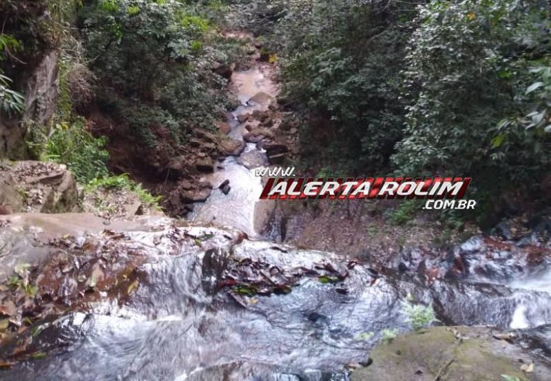 URGENTE - Morador de Alto Alegre foi a óbito, após queda de cerca de 30 metros de cachoeira URGENTE - Morador de Alto Alegre foi a óbito, após queda de cerca de 30 metros de cachoeira