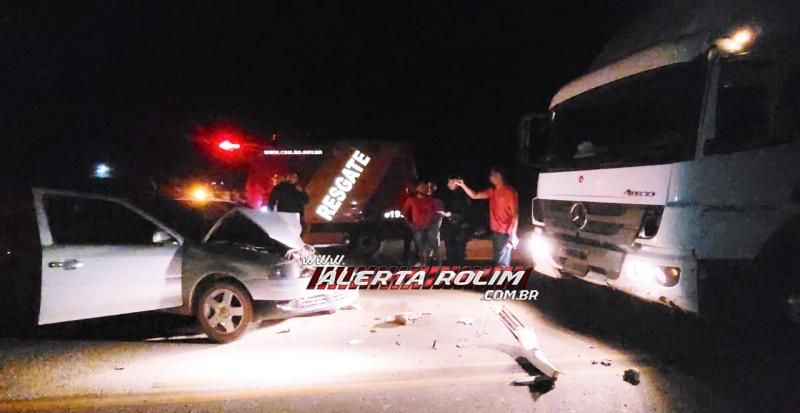 ATUALIZADA - Violenta colisão foi registrada na RO 479 próximo ao aeroporto de Rolim de Moura - Vídeo ATUALIZADA - Violenta colisão foi registrada na RO 479 próximo ao aeroporto de Rolim de Moura - Vídeo