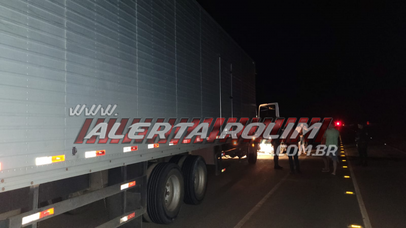 ATUALIZADA - Violenta colisão foi registrada na RO 479 próximo ao aeroporto de Rolim de Moura - Vídeo ATUALIZADA - Violenta colisão foi registrada na RO 479 próximo ao aeroporto de Rolim de Moura - Vídeo