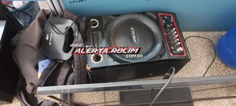 Polícia Civil apreendeu arma, drogas, produtos de roubo e realizou a prisão dos envolvidos em Rolim de moura Polícia Civil apreendeu arma, drogas, produtos de roubo e realizou a prisão dos envolvidos em Rolim de moura