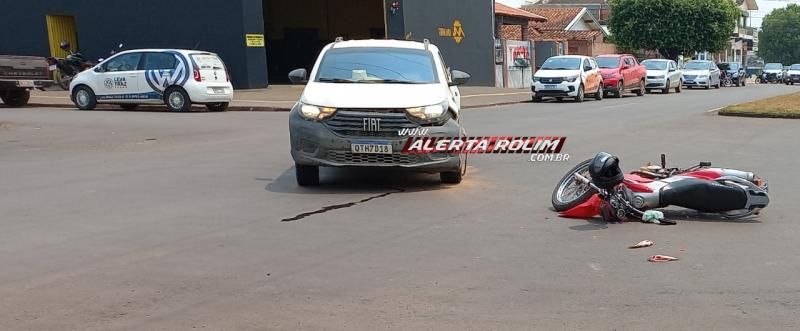 Colisão entre carro e moto nesta quarta-feira resultou em um ferido em Rolim de Moura Colisão entre carro e moto nesta quarta-feira resultou em um ferido em Rolim de Moura