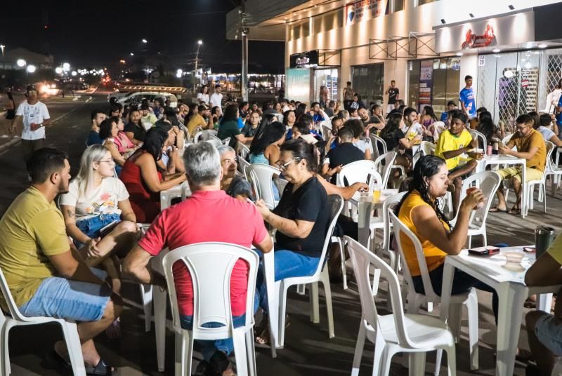 Happy Hour com música ao vivo marca inauguração da terceira filial da Rolim Net em Rolim de Moura Happy Hour com música ao vivo marca inauguração da terceira filial da Rolim Net em Rolim de Moura