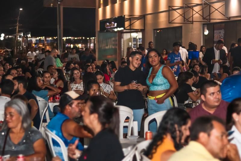 Happy Hour com música ao vivo marca inauguração da terceira filial da Rolim Net em Rolim de Moura Happy Hour com música ao vivo marca inauguração da terceira filial da Rolim Net em Rolim de Moura