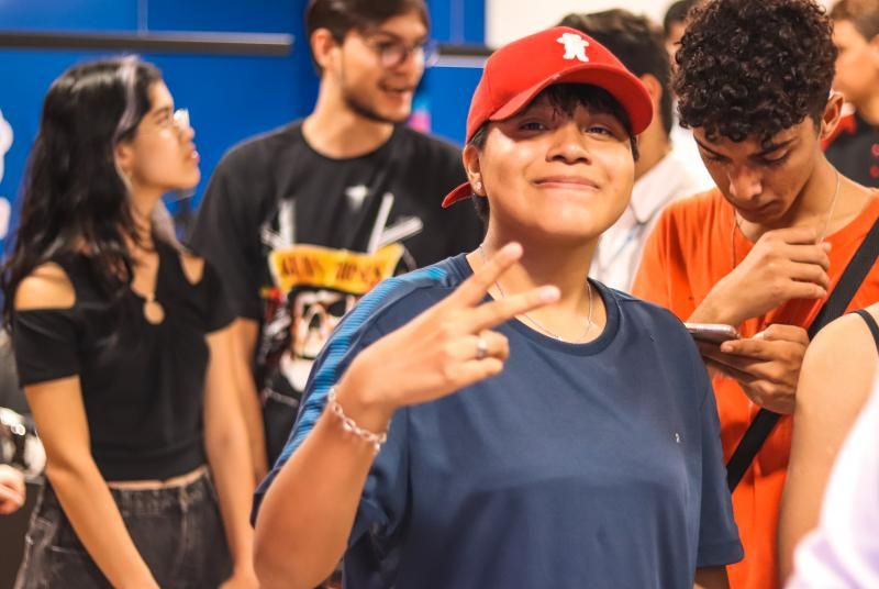 Happy Hour com música ao vivo marca inauguração da terceira filial da Rolim Net em Rolim de Moura Happy Hour com música ao vivo marca inauguração da terceira filial da Rolim Net em Rolim de Moura