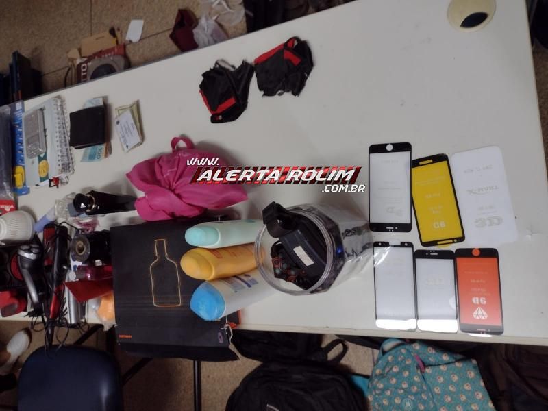 Polícia Civil apreendeu arma, objetos roubados e prendeu suspeito em Rolim de Moura Polícia Civil apreendeu arma, objetos roubados e prendeu suspeito em Rolim de Moura