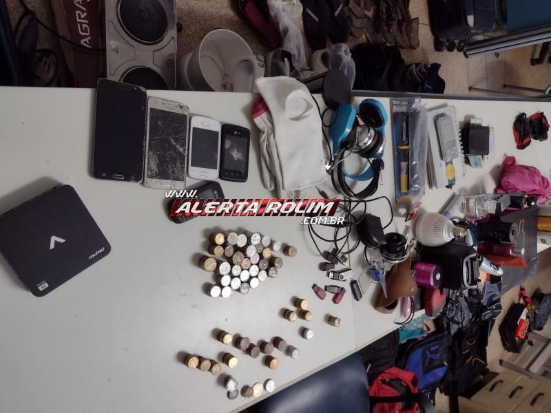 Polícia Civil apreendeu arma, objetos roubados e prendeu suspeito em Rolim de Moura Polícia Civil apreendeu arma, objetos roubados e prendeu suspeito em Rolim de Moura