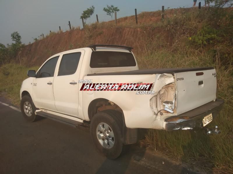 ATUALIZADA – Motorista morreu em grave acidente envolvendo 03 veículos na RO-383 em Santa Luzia do Oeste ATUALIZADA – Motorista morreu em grave acidente envolvendo 03 veículos na RO-383 em Santa Luzia do Oeste