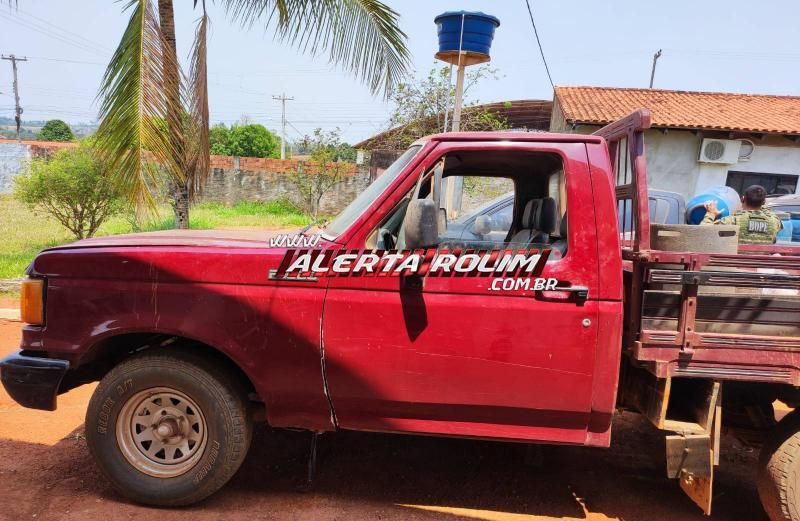 URGENTE – Grande carregamento de droga foi apreendido pela Polícia Militar do 10° Batalhão e BOPE, na região da Zona da Mata URGENTE – Grande carregamento de droga foi apreendido pela Polícia Militar do 10° Batalhão e BOPE, na região da Zona da Mata