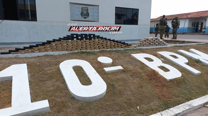 URGENTE – Grande carregamento de droga foi apreendido pela Polícia Militar do 10° Batalhão e BOPE, na região da Zona da Mata URGENTE – Grande carregamento de droga foi apreendido pela Polícia Militar do 10° Batalhão e BOPE, na região da Zona da Mata