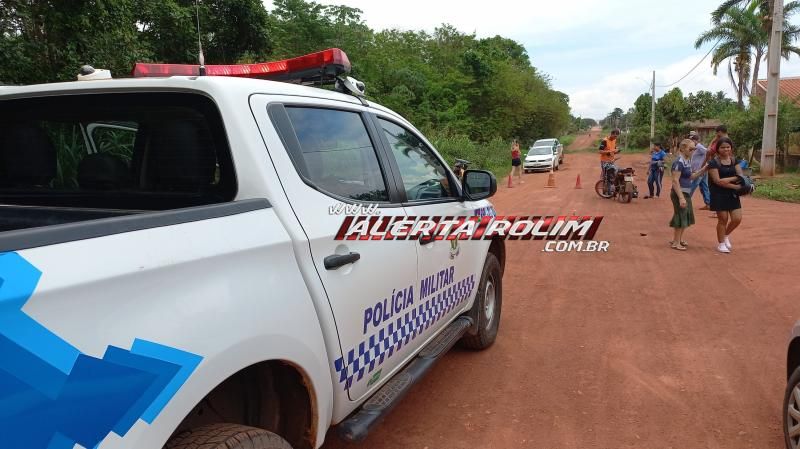 Choque frontal entre duas motos deixou um dos condutores com suspeita de fratura no braço em Rolim de Moura Choque frontal entre duas motos deixou um dos condutores com suspeita de fratura no braço em Rolim de Moura