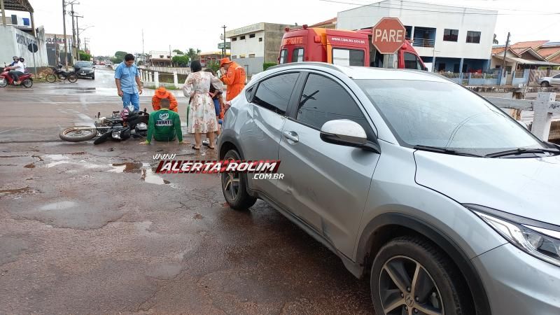 Dois acidentes de trânsito envolvendo carro e moto foram registrados nesta segunda-feira em Rolim de Moura Dois acidentes de trânsito envolvendo carro e moto foram registrados nesta segunda-feira em Rolim de Moura