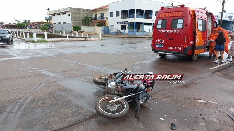 Dois acidentes de trânsito envolvendo carro e moto foram registrados nesta segunda-feira em Rolim de Moura Dois acidentes de trânsito envolvendo carro e moto foram registrados nesta segunda-feira em Rolim de Moura