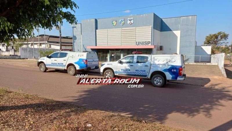 Dois foragidos da Justiça, após não retornarem da saída temporária do Dia das Crianças foram recapturados pela PM em Rolim de Moura Dois foragidos da Justiça, após não retornarem da saída temporária do Dia das Crianças foram recapturados pela PM em Rolim de Moura