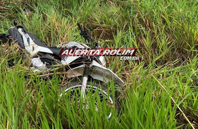 Morador de Santa Luzia foi socorrido após sofrer queda de moto na RO 010 em Nova Estrela Morador de Santa Luzia foi socorrido após sofrer queda de moto na RO 010 em Nova Estrela