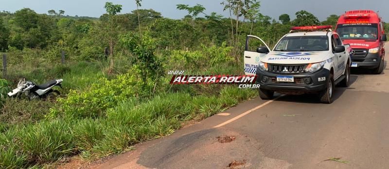Morador de Santa Luzia foi socorrido após sofrer queda de moto na RO 010 em Nova Estrela Morador de Santa Luzia foi socorrido após sofrer queda de moto na RO 010 em Nova Estrela