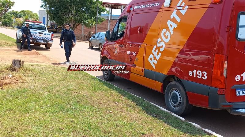 Motociclista atingiu traseira de carro após motorista frear para não bater em cachorro em Rolim de Moura Motociclista atingiu traseira de carro após motorista frear para não bater em cachorro em Rolim de Moura