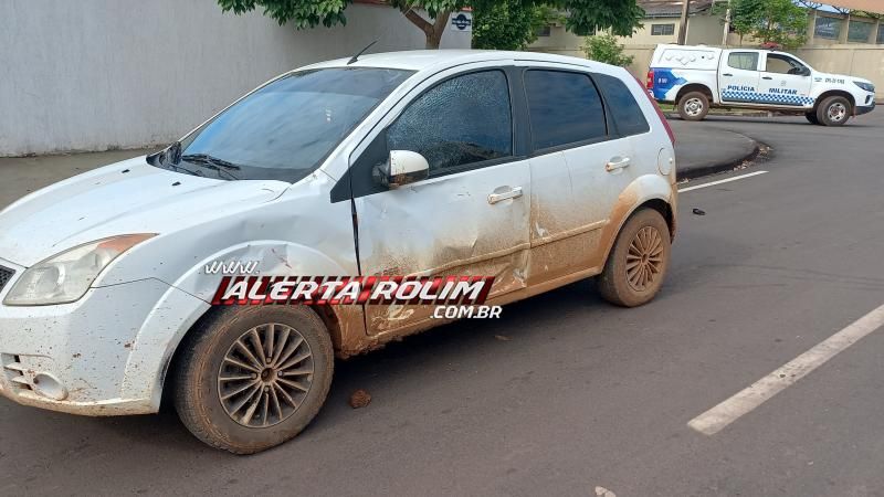 Mulher ficou em estado grave após colisão entre moto e carro nesta manhã em Rolim de Moura Mulher ficou em estado grave após colisão entre moto e carro nesta manhã em Rolim de Moura