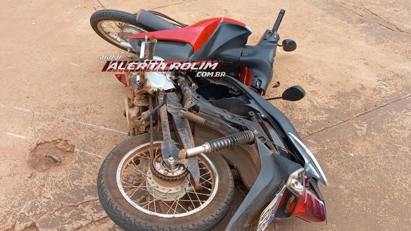 Mulher sofreu fratura exposta na perna em acidente de trânsito no bairro Cidade Alta em Rolim de Moura Mulher sofreu fratura exposta na perna em acidente de trânsito no bairro Cidade Alta em Rolim de Moura
