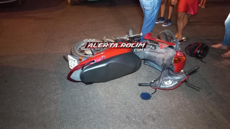 No segundo acidente de trânsito do dia, mulher foi socorrida com suspeita de fratura na perna em Rolim de Moura; O motorista do carro era inabilitado No segundo acidente de trânsito do dia, mulher foi socorrida com suspeita de fratura na perna em Rolim de Moura; O motorista do carro era inabilitado