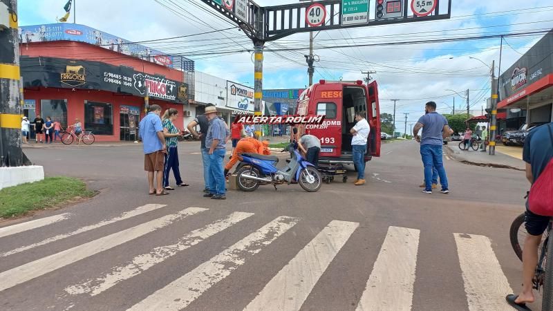 Primeiro acidente de trânsito do dia deixou idoso com suspeita de fratura em Rolim de Moura Primeiro acidente de trânsito do dia deixou idoso com suspeita de fratura em Rolim de Moura