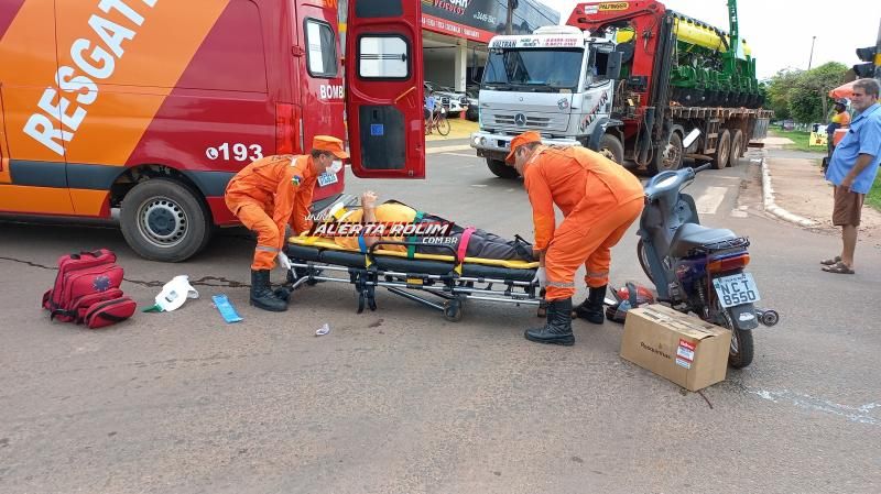 Primeiro acidente de trânsito do dia deixou idoso com suspeita de fratura em Rolim de Moura Primeiro acidente de trânsito do dia deixou idoso com suspeita de fratura em Rolim de Moura