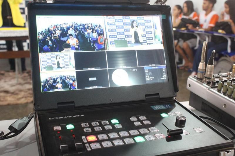 Sistem Telecom realiza palestra de prevenção ao suicídio em parceria com o CAPS e a Escola Cândido Portinari em Rolim de Moura Sistem Telecom realiza palestra de prevenção ao suicídio em parceria com o CAPS e a Escola Cândido Portinari em Rolim de Moura
