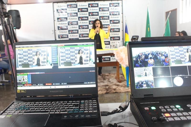 Sistem Telecom realiza palestra de prevenção ao suicídio em parceria com o CAPS e a Escola Cândido Portinari em Rolim de Moura Sistem Telecom realiza palestra de prevenção ao suicídio em parceria com o CAPS e a Escola Cândido Portinari em Rolim de Moura
