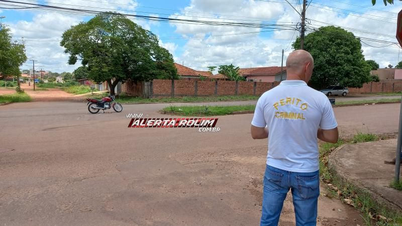 Terceiro acidente desta quarta-feira envolveu duas motocicletas e deixou delivery ferido em Rolim de Moura Terceiro acidente desta quarta-feira envolveu duas motocicletas e deixou delivery ferido em Rolim de Moura