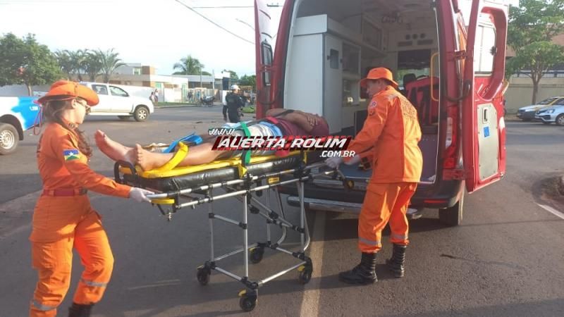 Acidente de trânsito envolvendo carro e moto deixou uma pessoa ferida nesta tarde em Rolim de Moura Acidente de trânsito envolvendo carro e moto deixou uma pessoa ferida nesta tarde em Rolim de Moura