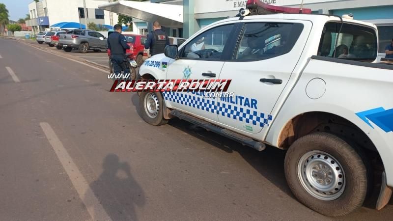 Acidente de trânsito envolvendo carro e moto foi registrado nesta manhã em Rolim de Moura Acidente de trânsito envolvendo carro e moto foi registrado nesta manhã em Rolim de Moura