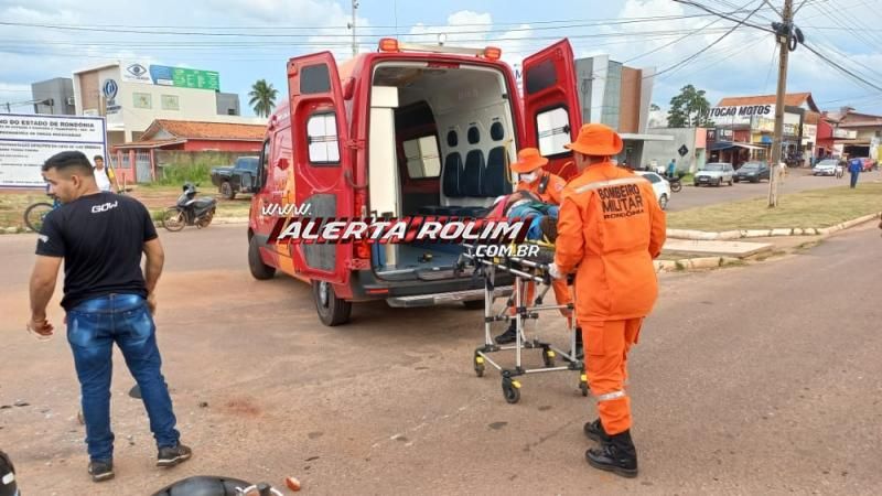 Motorista de carro e motociclista ficaram feridos em acidente de trânsito em Rolim de Moura Motorista de carro e motociclista ficaram feridos em acidente de trânsito em Rolim de Moura