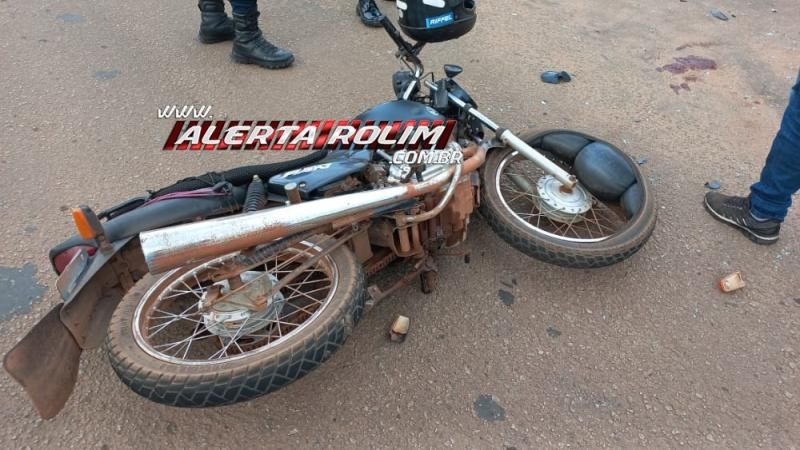 Motorista de carro e motociclista ficaram feridos em acidente de trânsito em Rolim de Moura Motorista de carro e motociclista ficaram feridos em acidente de trânsito em Rolim de Moura