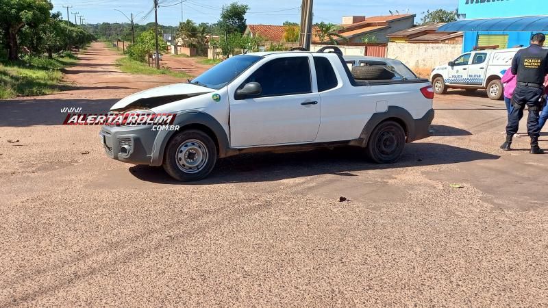 Colisão entre dois carros foi registrada nesta manhã em Rolim de Moura Colisão entre dois carros foi registrada nesta manhã em Rolim de Moura