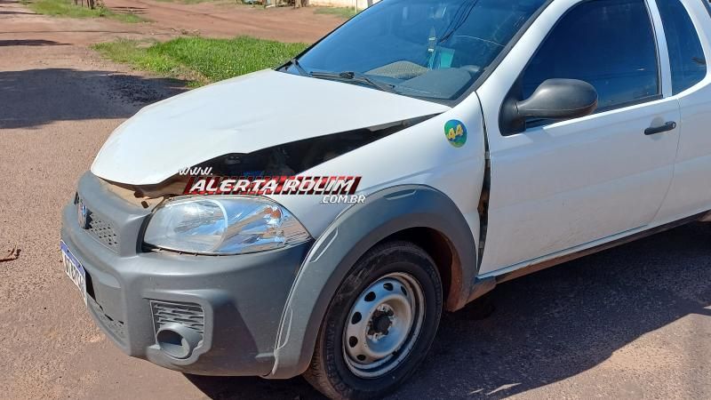 Colisão entre dois carros foi registrada nesta manhã em Rolim de Moura Colisão entre dois carros foi registrada nesta manhã em Rolim de Moura