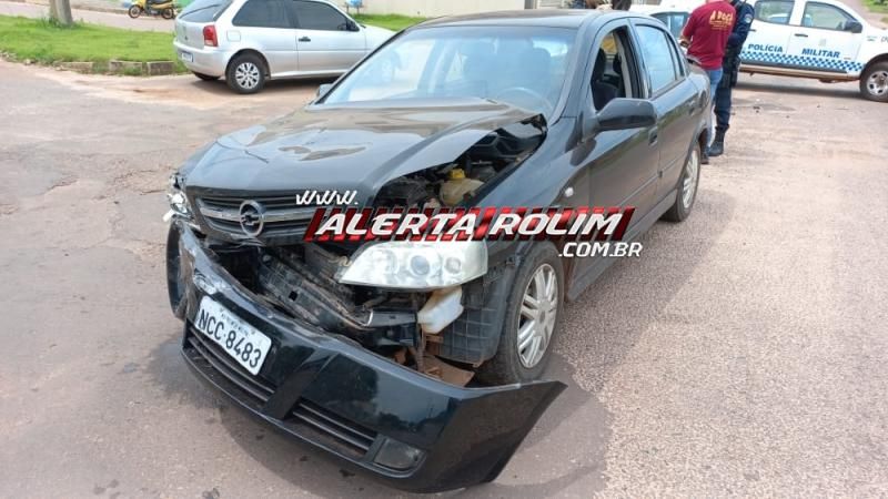Colisão entre dois carros foi registrada nesta tarde em Rolim de Moura Colisão entre dois carros foi registrada nesta tarde em Rolim de Moura