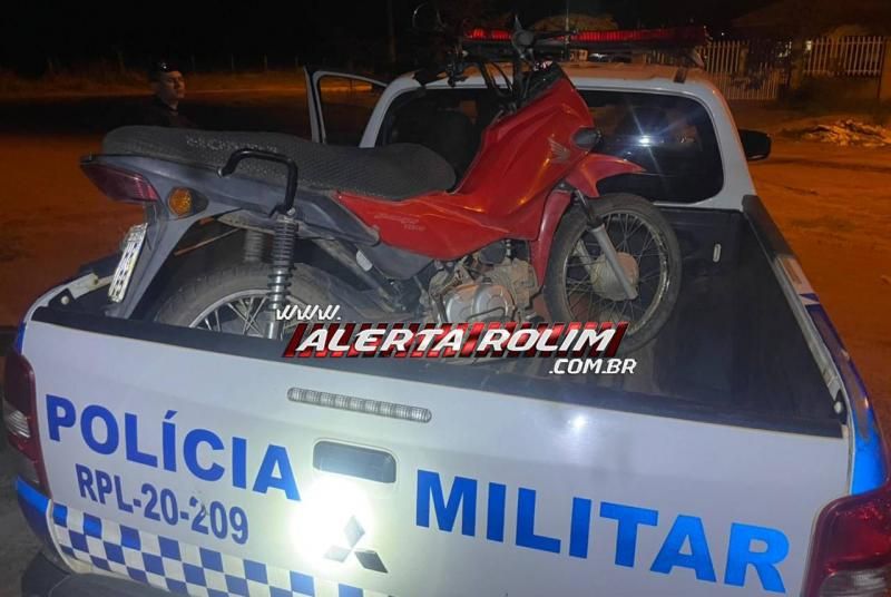 Foragido da Justiça, acusado de vários roubos foi recapturado pela PM em Nova Estrela; uma moto furtada em Rolim de Moura também foi recuperada pela polícia Foragido da Justiça, acusado de vários roubos foi recapturado pela PM em Nova Estrela; uma moto furtada em Rolim de Moura também foi recuperada pela polícia