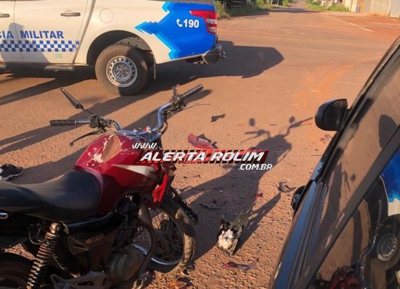 Motociclista foi socorrido inconsciente à UPA após colisão com carro nesta manhã em Rolim de Moura Motociclista foi socorrido inconsciente à UPA após colisão com carro nesta manhã em Rolim de Moura