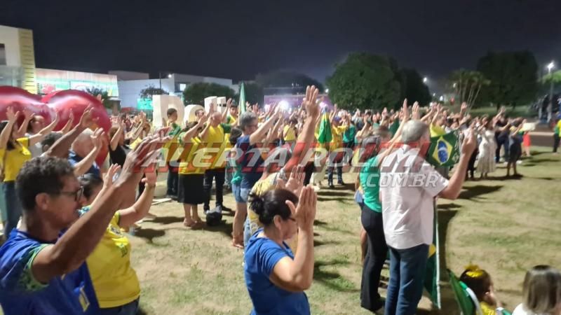 Rolimourenses completam 9 dias de manifestações de forma absolutamente ordeira Rolimourenses completam 9 dias de manifestações de forma absolutamente ordeira