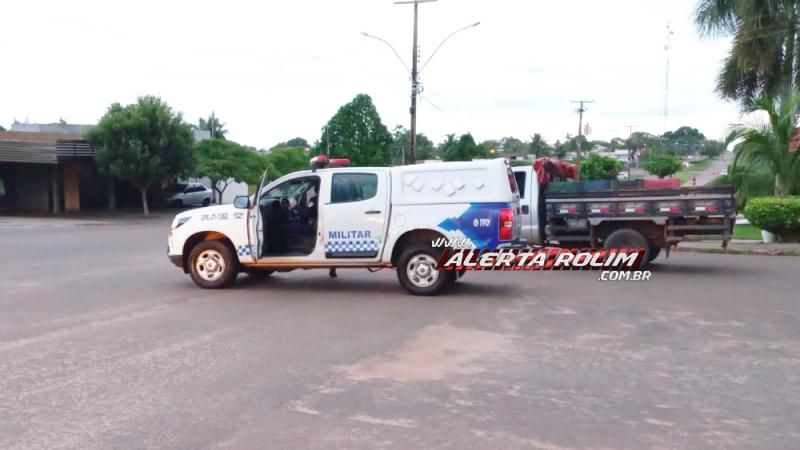 Segundo acidente de trânsito desta terça-feira envolveu moto e caminhonete e deixou uma pessoa ferida em Rolim de Moura Segundo acidente de trânsito desta terça-feira envolveu moto e caminhonete e deixou uma pessoa ferida em Rolim de Moura
