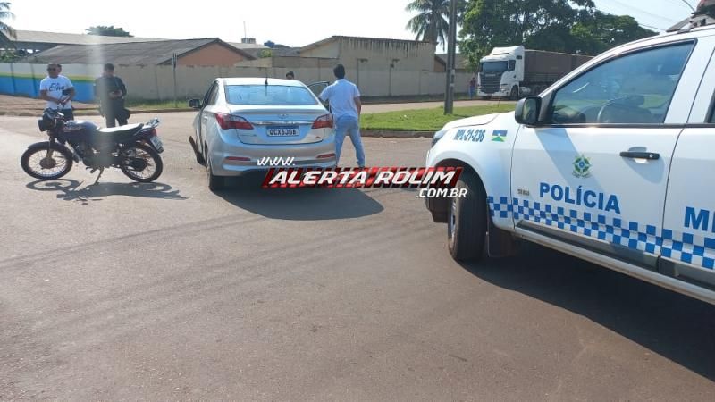 Segundo acidente de trânsito do dia também deixou uma pessoa ferida em Rolim de Moura Segundo acidente de trânsito do dia também deixou uma pessoa ferida em Rolim de Moura