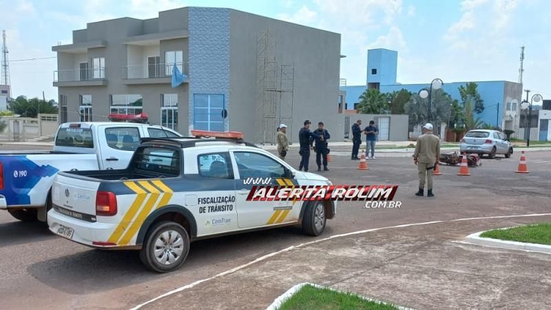 Terceiro acidente de trânsito desta terça-feira deixou condutora de moto ferida em Rolim de Moura Terceiro acidente de trânsito desta terça-feira deixou condutora de moto ferida em Rolim de Moura