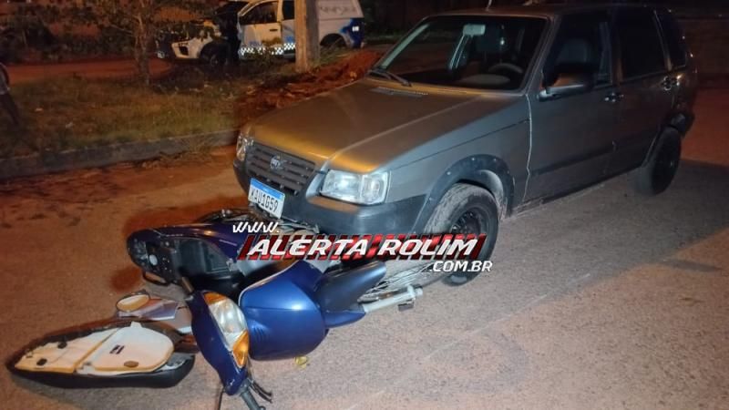 Trafegando na contramão, motorista com sinais de embriaguez atingiu condutora de moto na noite quinta-feira em Rolim de Moura Trafegando na contramão, motorista com sinais de embriaguez atingiu condutora de moto na noite quinta-feira em Rolim de Moura